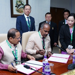 Signing Ceremony of with Chulalongkorn University, Thailand, fostering global academic collaboration in medical education & research. (05.02.2025)